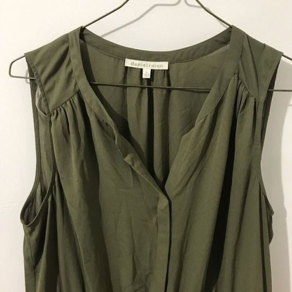 Romper By daniel rainn green size XL….23